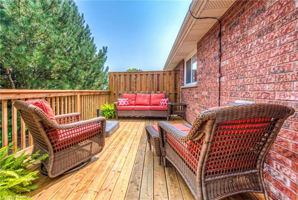 150 Oak Street, #8