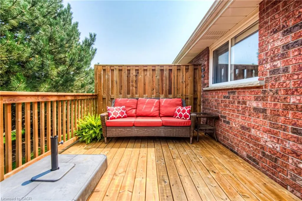 150 Oak Street, #8