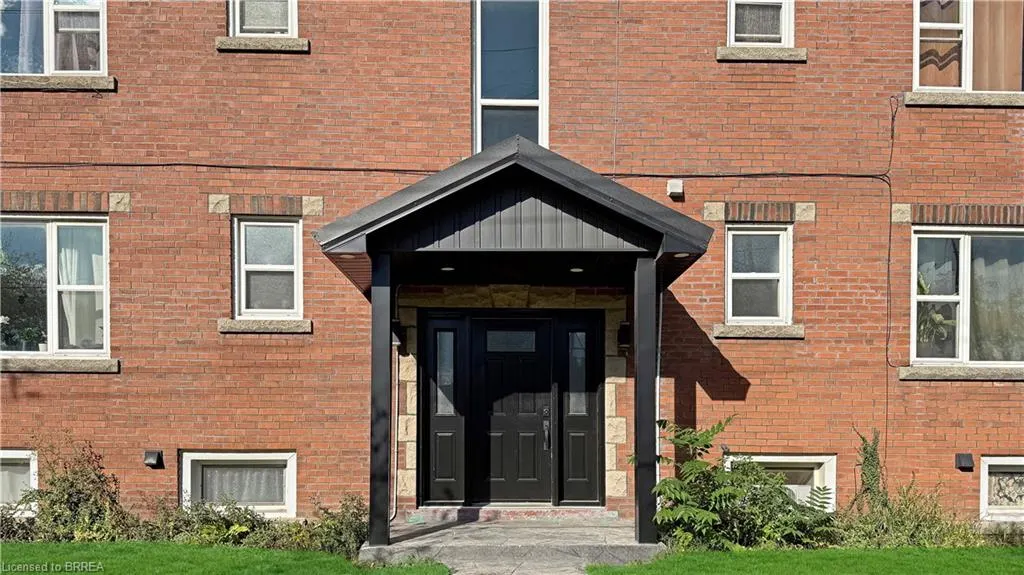 309 Strathearne Avenue