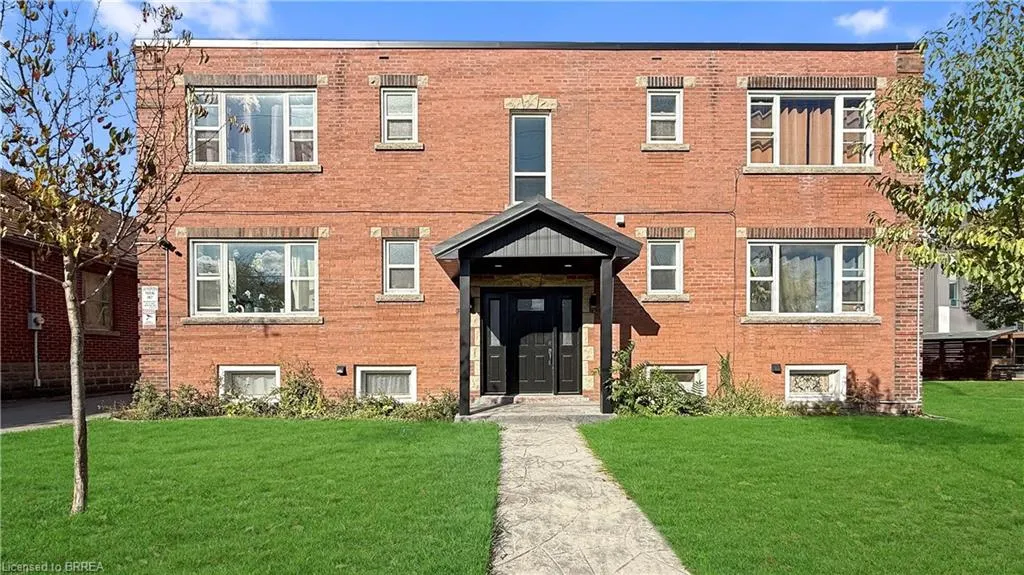 309 Strathearne Avenue