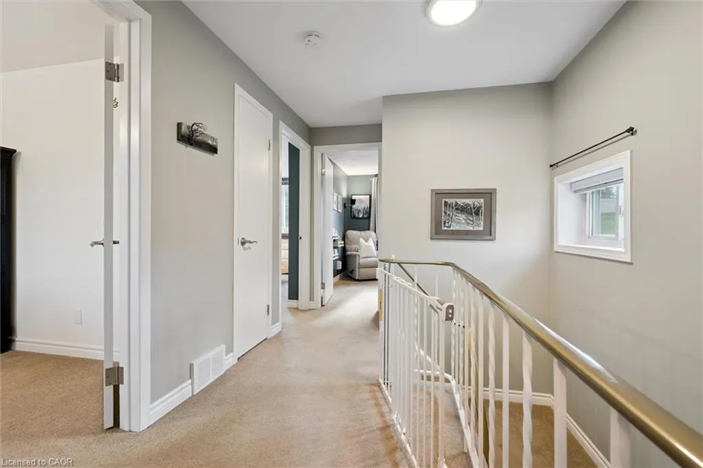 98 Shadeland Crescent