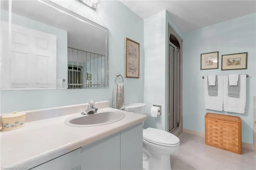 15 Ellington Avenue, #3