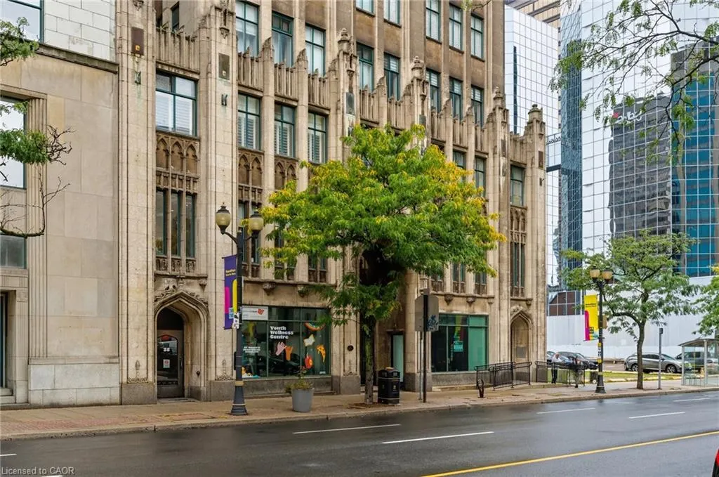 36 James Street S, #709