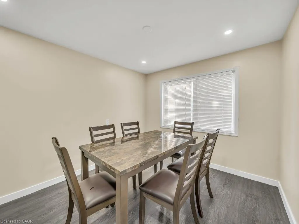 34 Belwood Walk