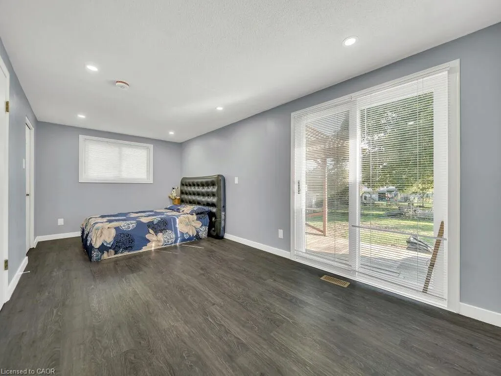 34 Belwood Walk