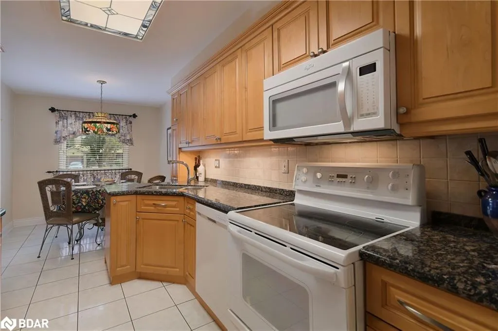 7223 Bendigo Circle