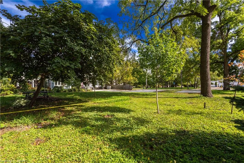 3/4 Elgin Street