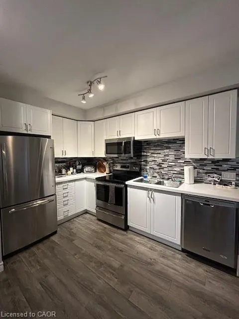 788 Upper Ottawa Street, #7