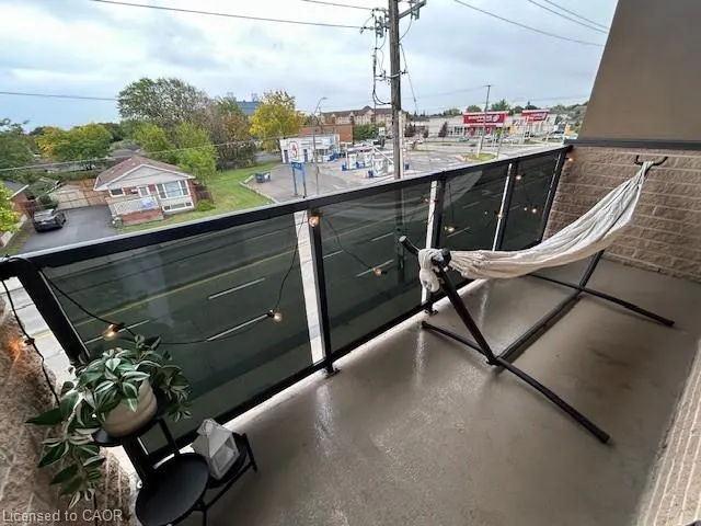 788 Upper Ottawa Street, #7
