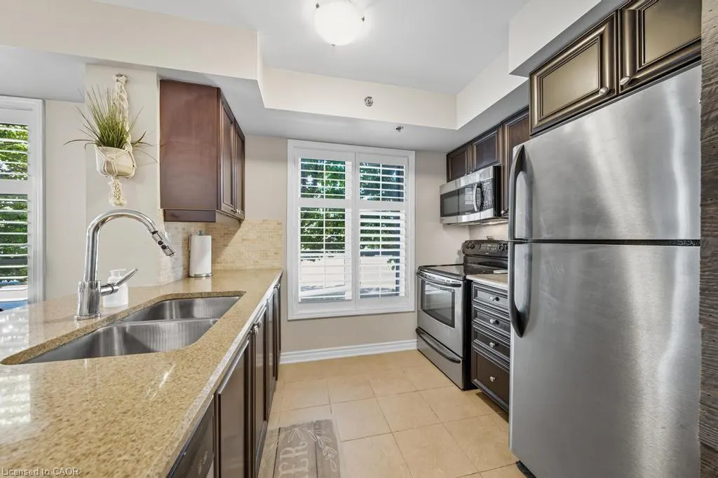 3070 Rotary Way, #121