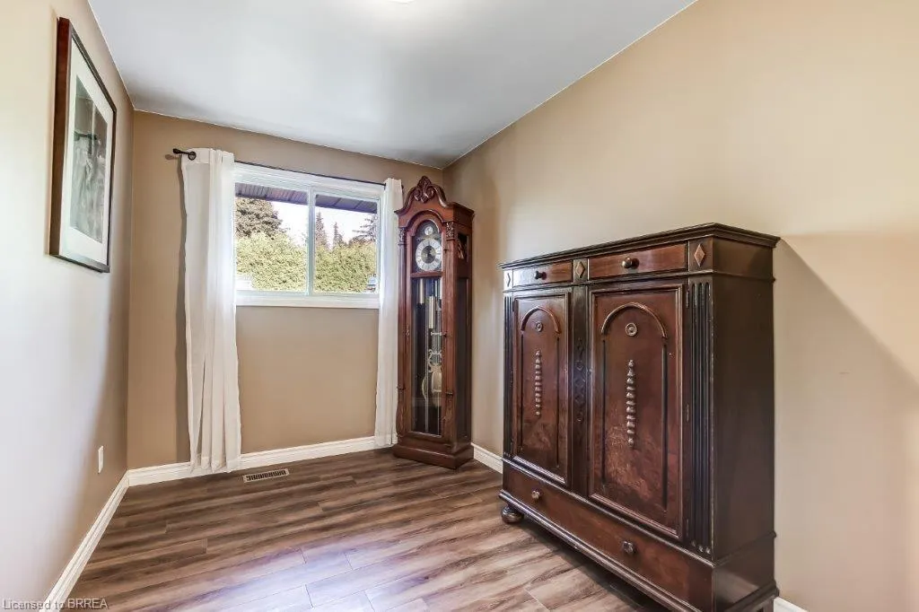 66 Forsythe Avenue