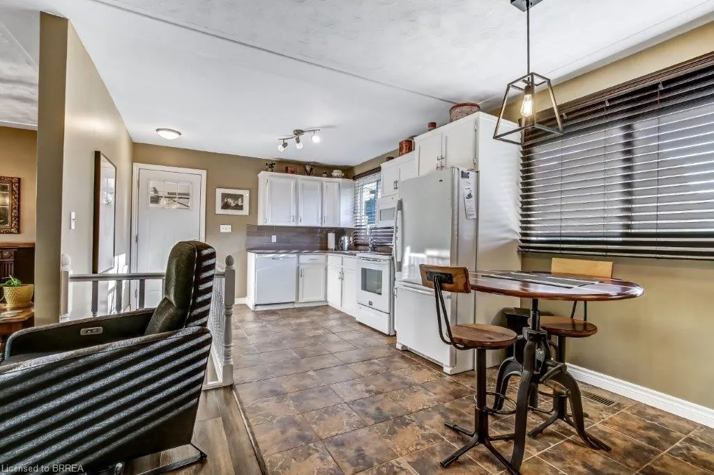 66 Forsythe Avenue