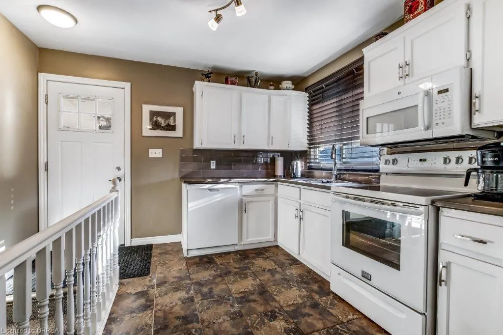 66 Forsythe Avenue
