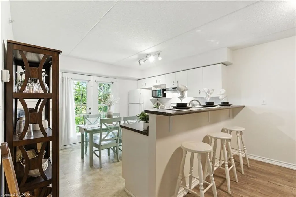 1490 Bishops Gate, #305