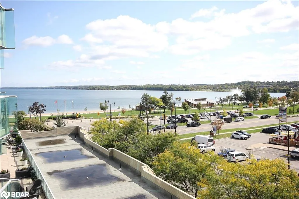 37 Ellen Street Street, #511