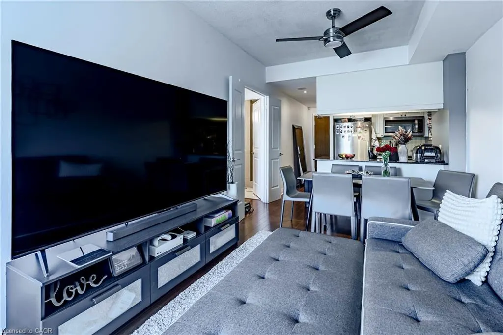 1055 Southdown Road, #502