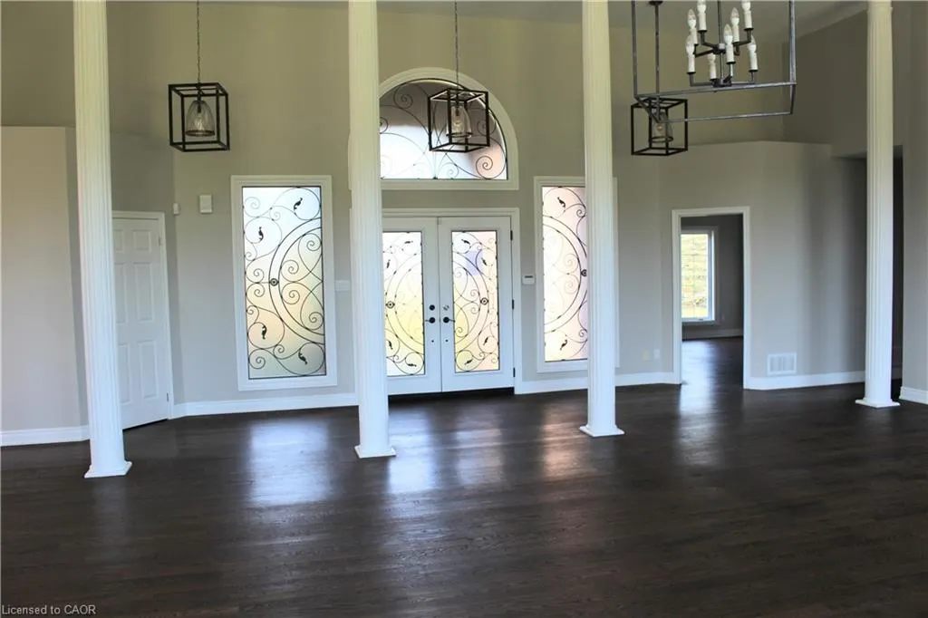 11490 Inglis Drive