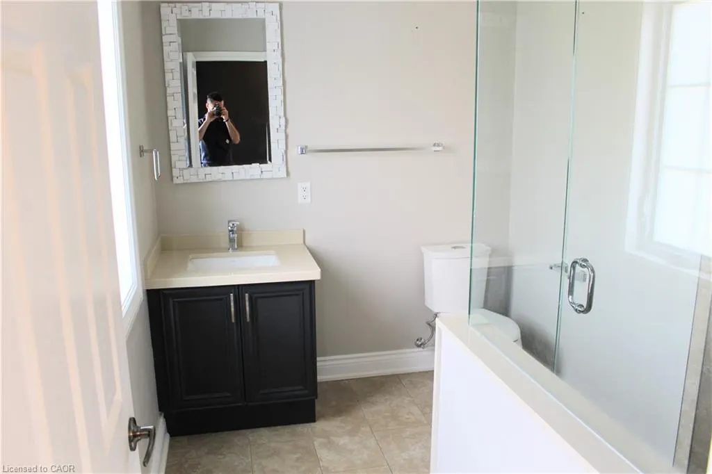11490 Inglis Drive