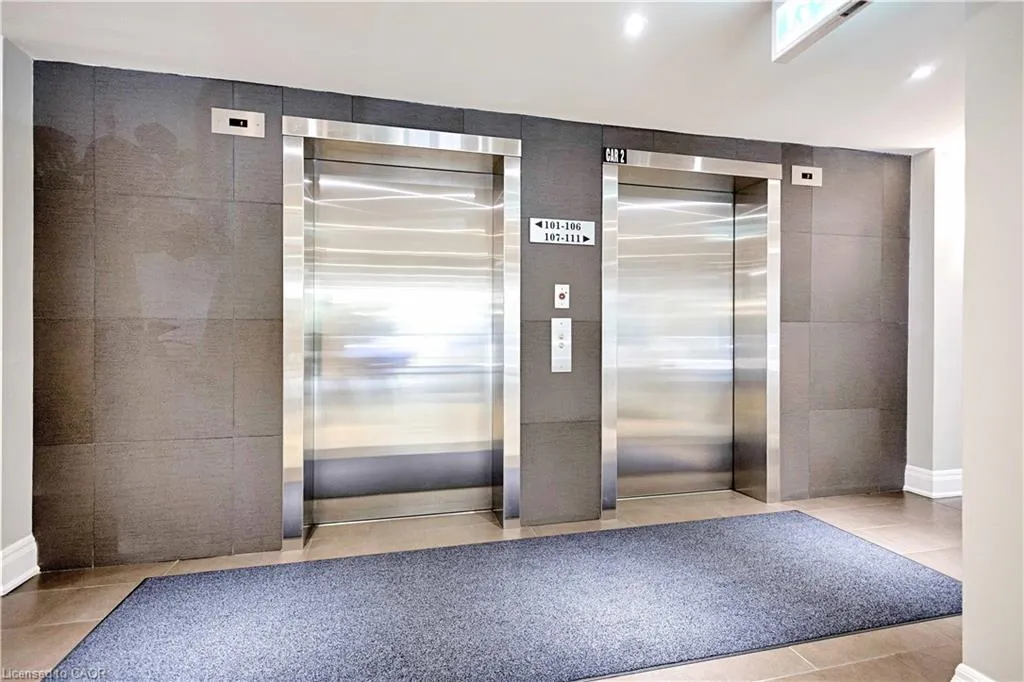 125 Wilson Street W, #108
