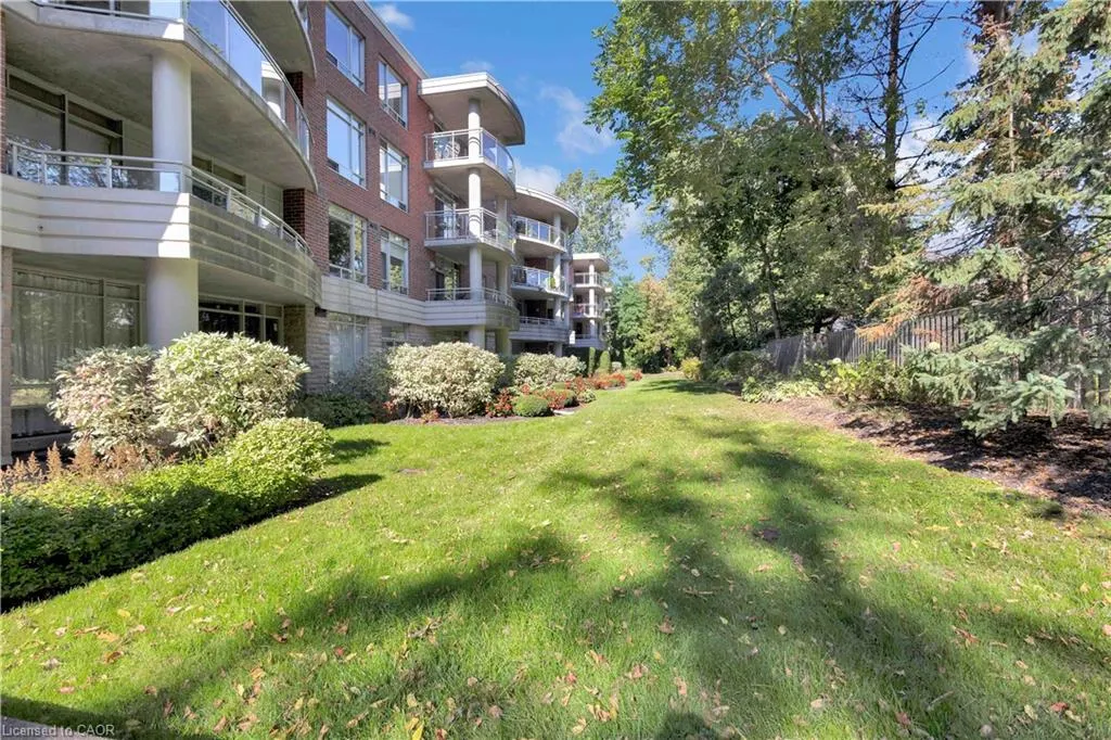 125 Wilson Street W, #108