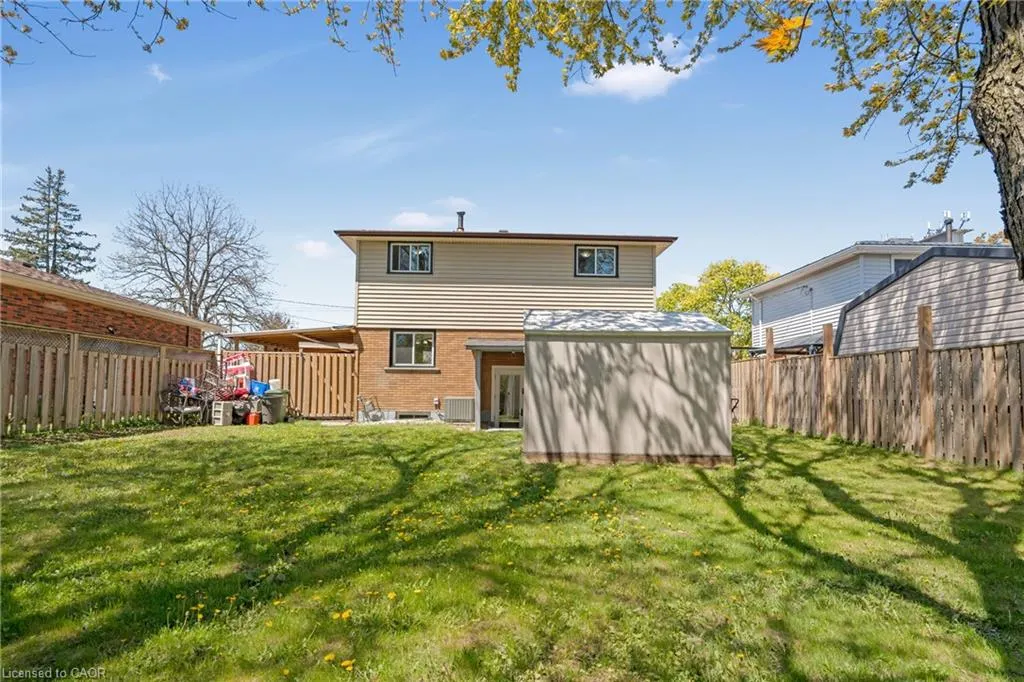 879 Upper Sherman Avenue