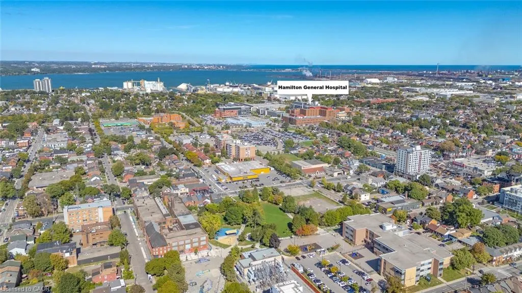 118 King Street E, #520