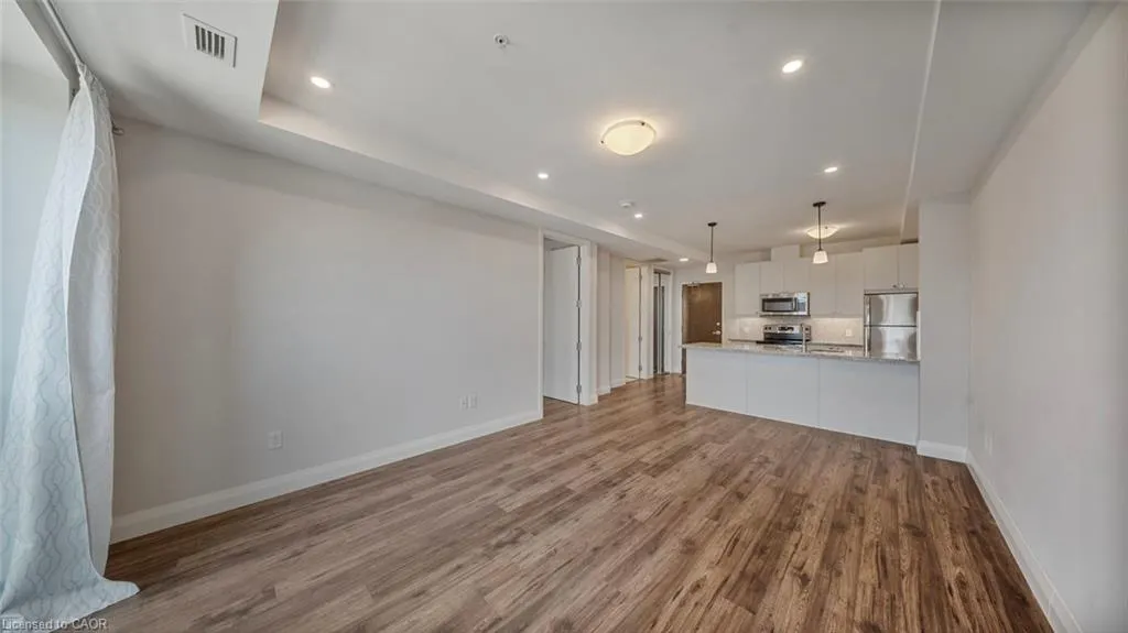 118 King Street East Street, #520
