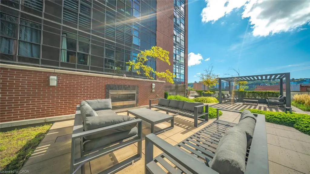 118 King Street East Street, #520
