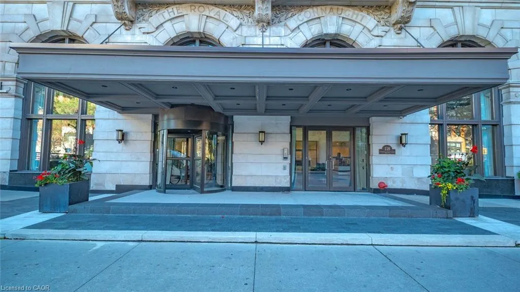 118 King Street East Street, #520