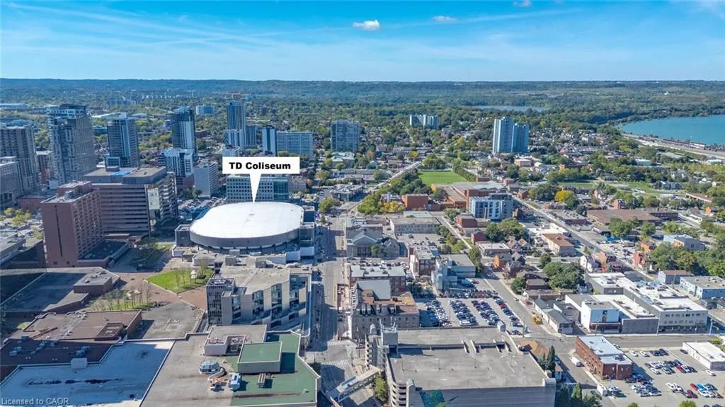 118 King Street E, #520
