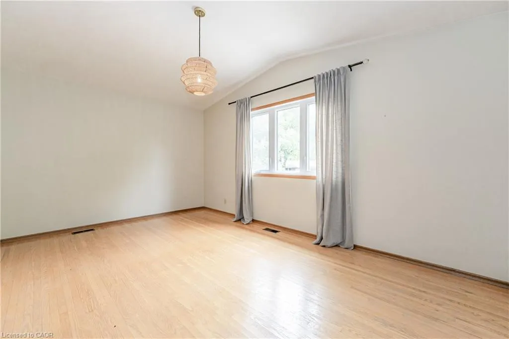 58 Cyprus Drive, #UPPER
