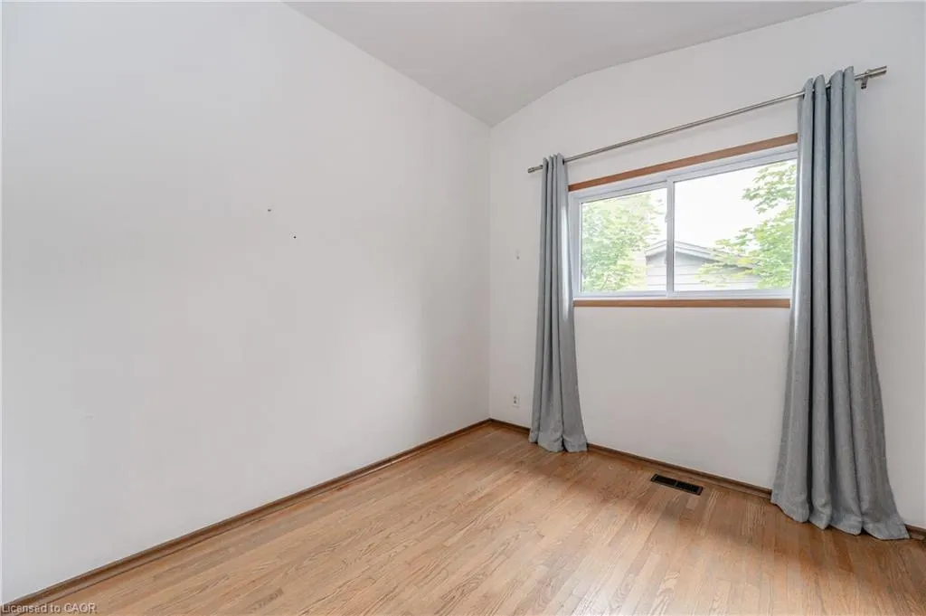 58 Cyprus Drive, #UPPER