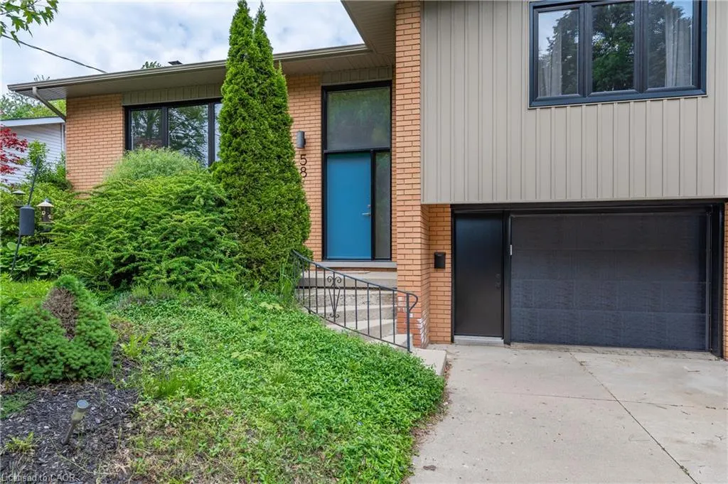 58 Cyprus Drive, #UPPER
