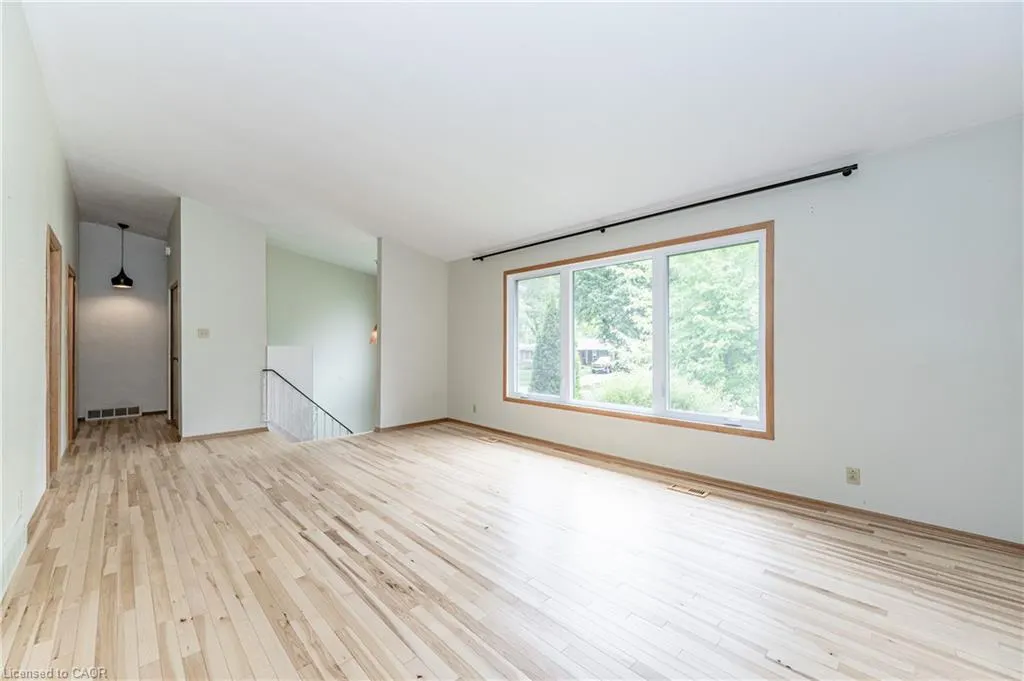 58 Cyprus Drive, #UPPER