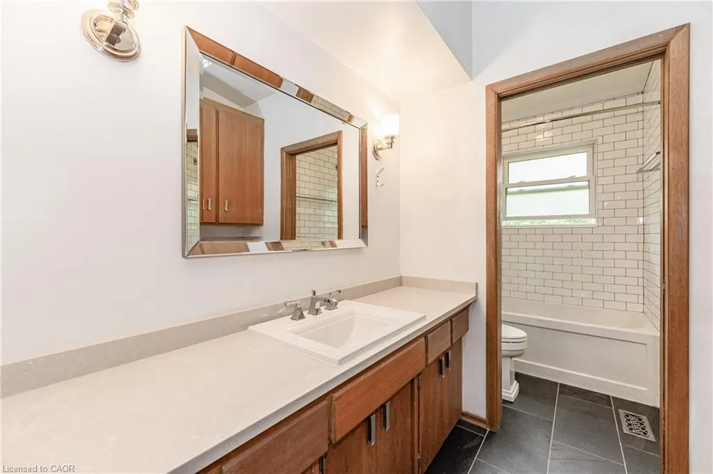 58 Cyprus Drive, #UPPER