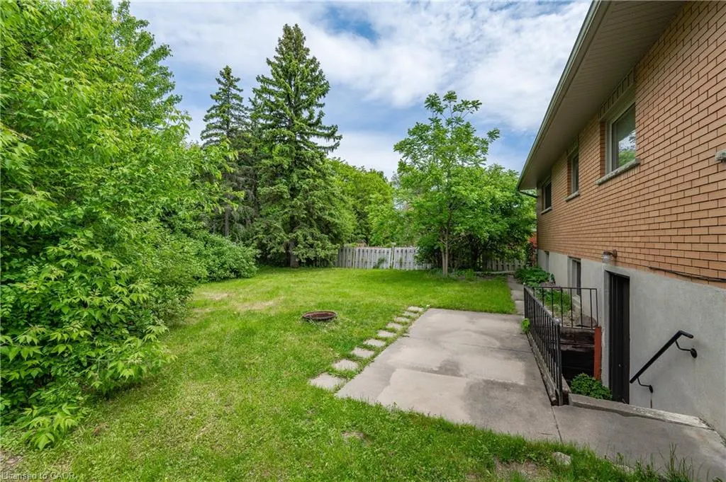 58 Cyprus Drive, #UPPER