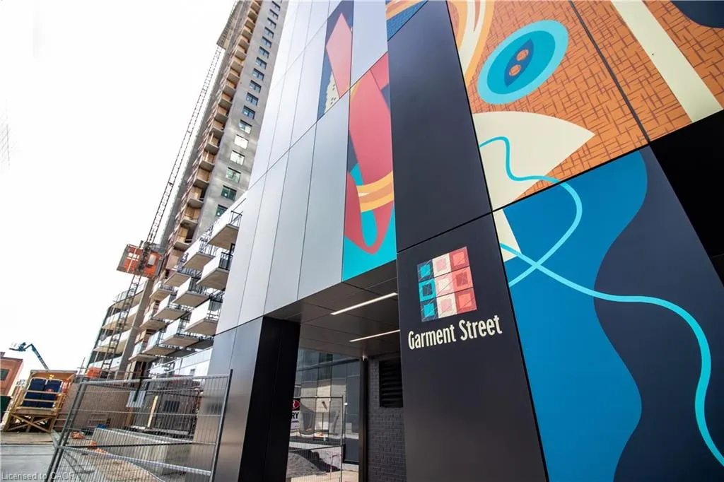 108 Garment Street, #1501