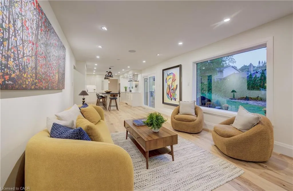 38 Academy Crescent