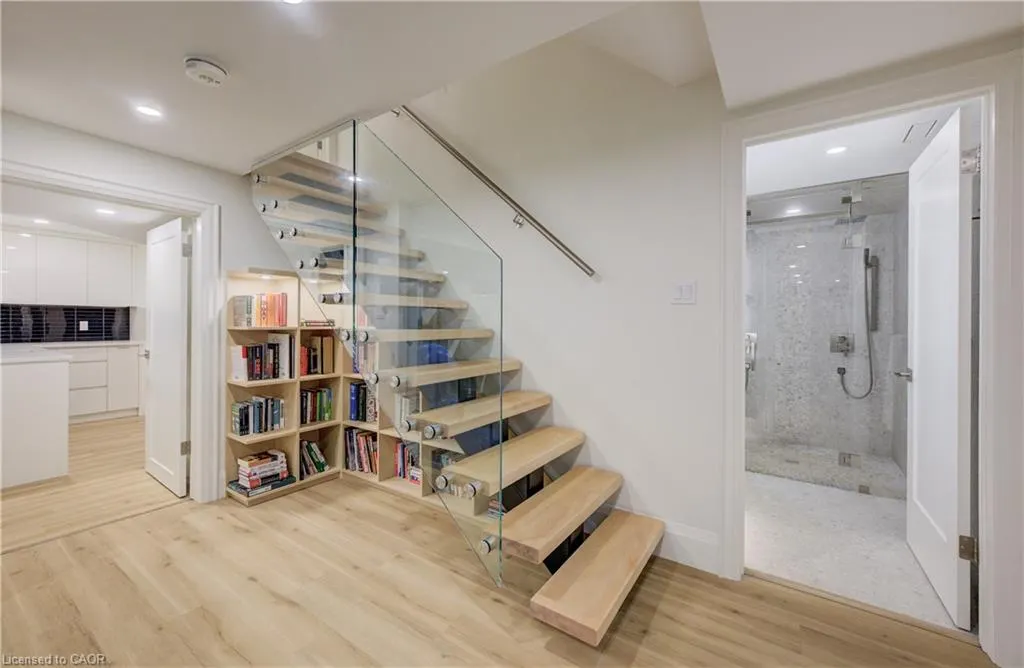 38 Academy Crescent