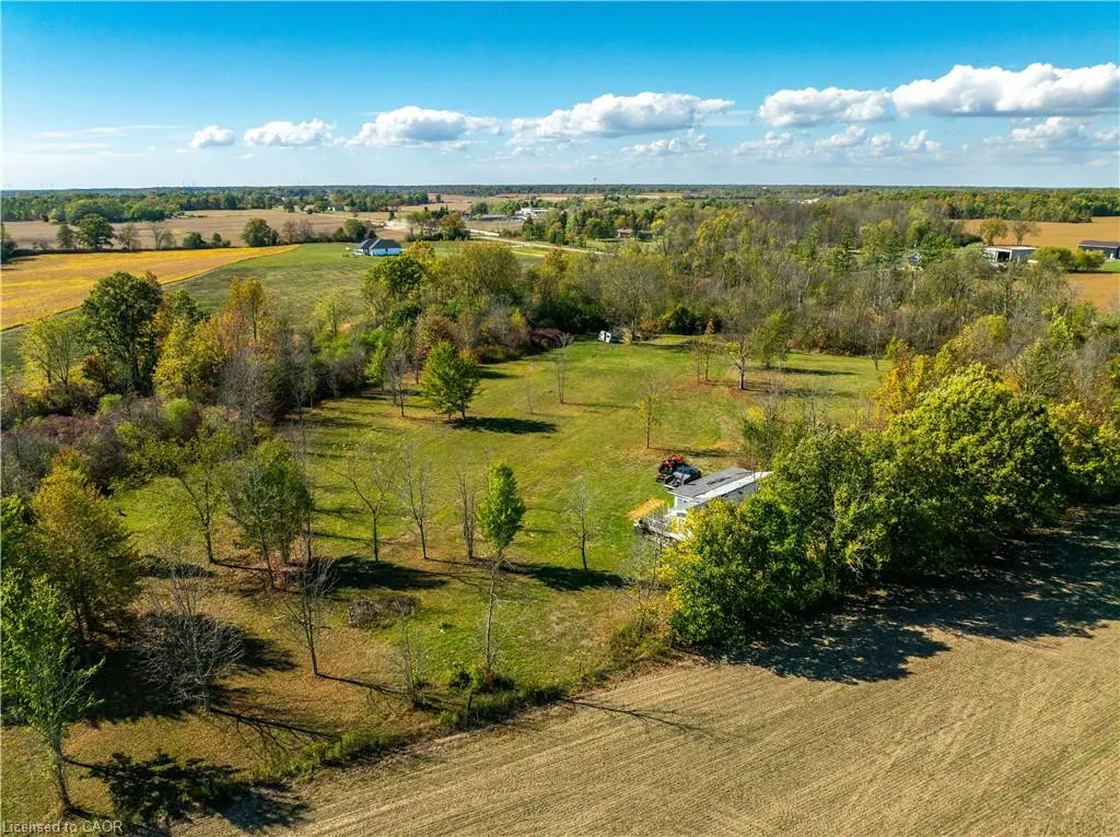 1320 Concession 1 Road S