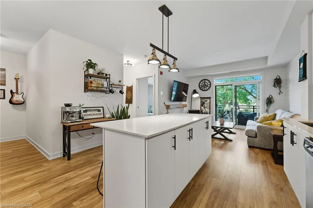 320 Plains Road E, #307