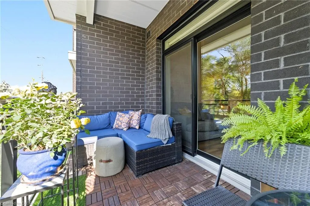320 Plains Road E, #307