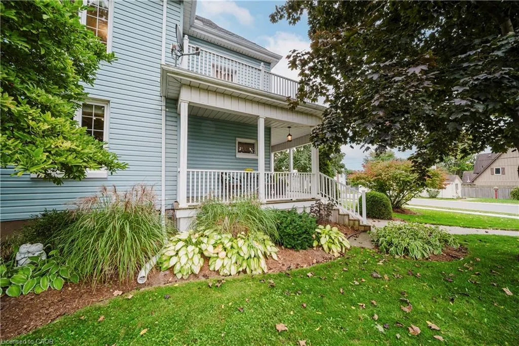 1159 Queens Bush Road
