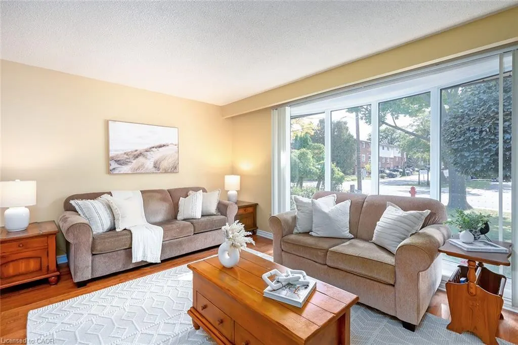 177 Lavina Crescent