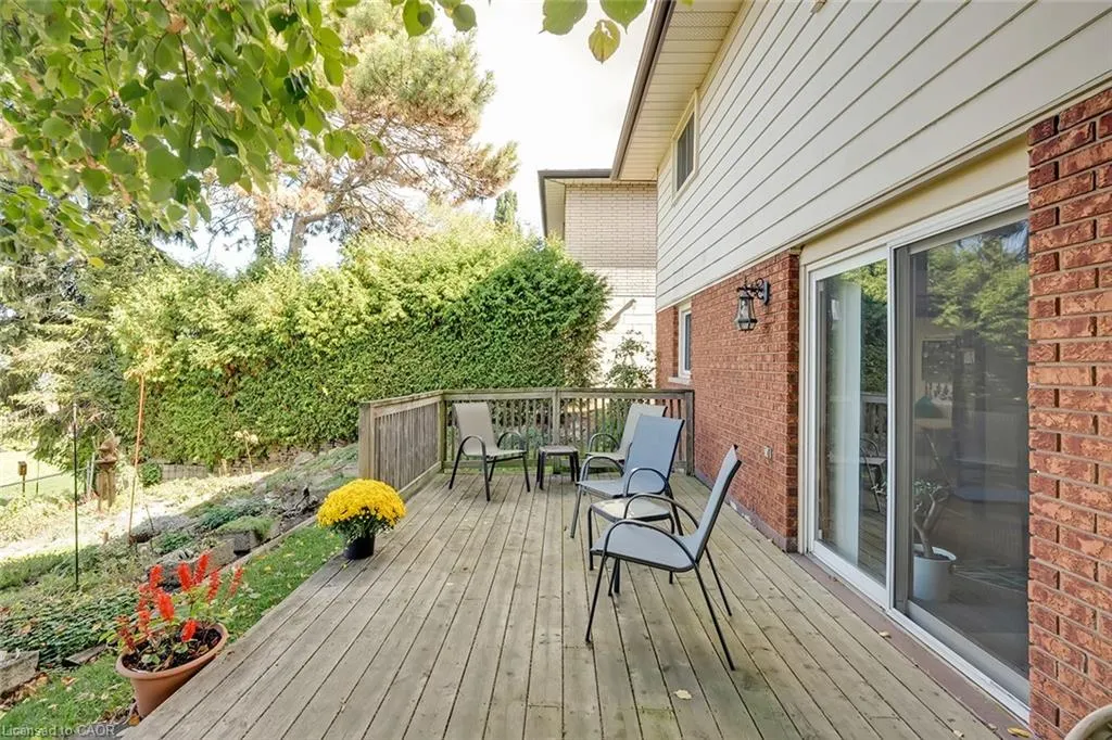 177 Lavina Crescent