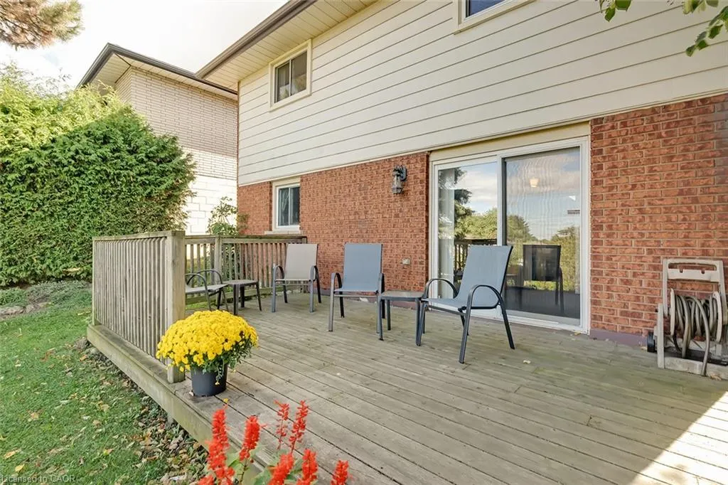 177 Lavina Crescent