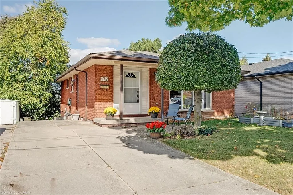 177 Lavina Crescent