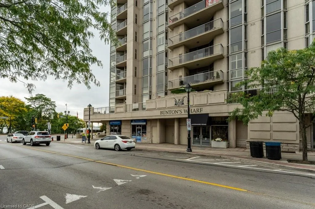 1477 Lakeshore Road, #702