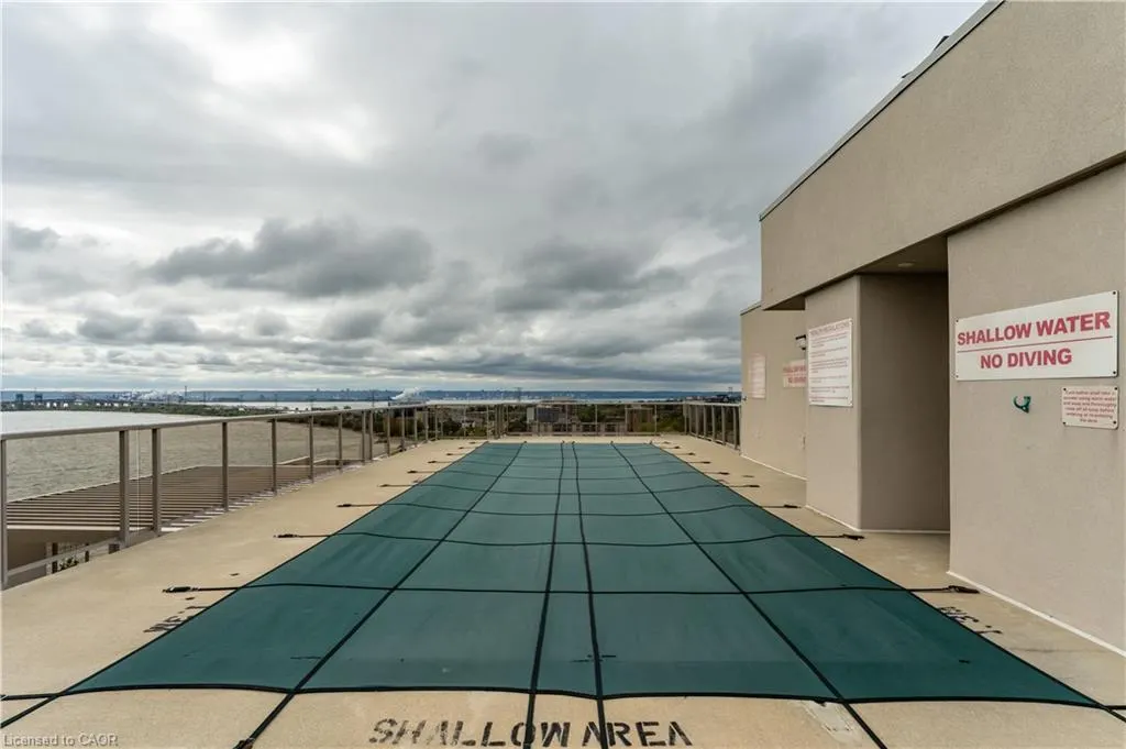 1477 Lakeshore Road, #702