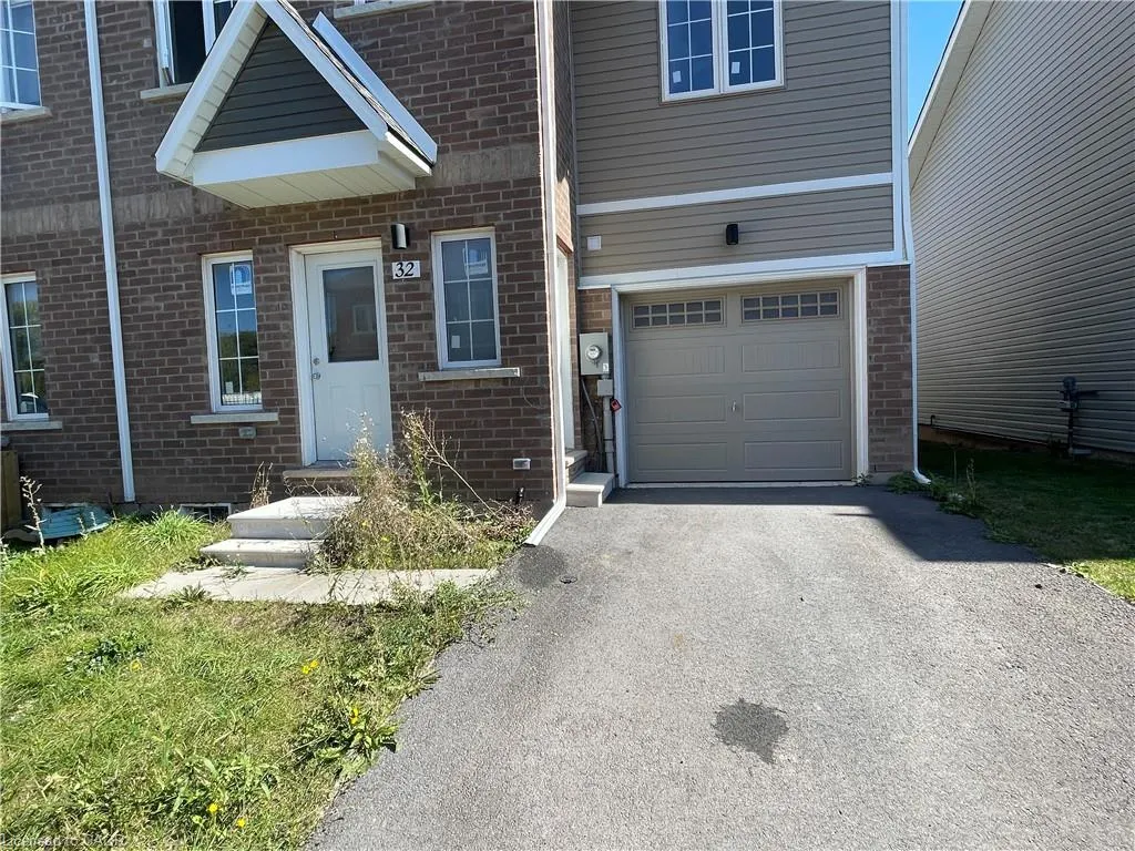 32 Waterleaf Trail Trail